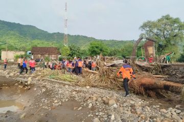 Pasca banjir bandang di Bima