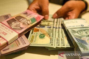Rupiah melemah diiringi kekhawatiran investor atas kebijakan tarif AS