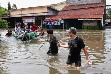 Banjir rendam ratusan rumah di Makassar