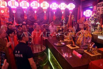 Kedatangan patung Dewi Lautan dari Taiwan di Wihara Dhanagun