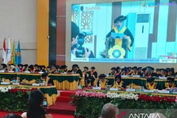 Unsri Palembang kukuhkan dua guru besar baru