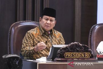 Politik kemarin, instruksi Prabowo hingga PSU Pilkada 2024
