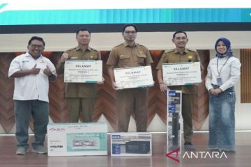 PLN berikan penghargaan pembayaran listrik tepat waktu