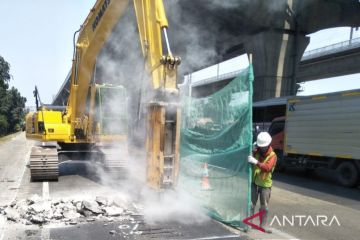 Jasamarga merekonstruksi tiga titik Tol Jakarta-Cikampek arah Jakarta