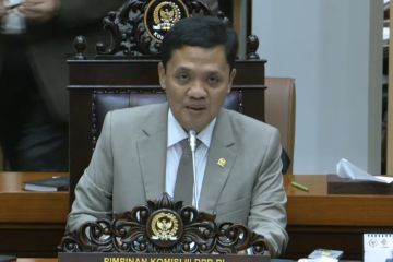 Hukum, DPR segera bahas RUU KUHAP hingga caleg terpilih bisa mundur