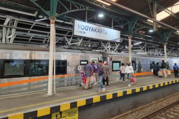 Mudik dan Wisata Lancar dengan Kereta Api, Stasiun Yogyakarta, Simpul Integrasi Transportasi Favorit Pemudik