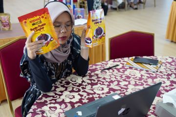 Memasarkan kuliner rendang lewat kemajuan teknologi