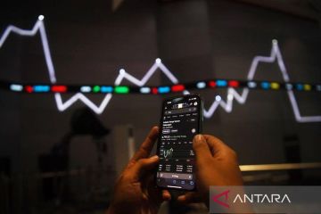 IHSG melemah di tengah pasar "wait and see" pertemuan The Fed