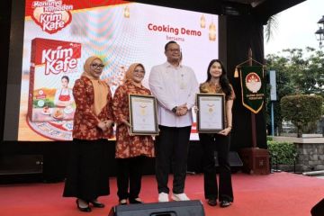 Krim Kafe raih rekor MURI memasak takjil terbanyak