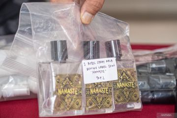 Rilis kasus pembuatan narkotika jenis sintesis cair