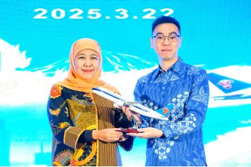 Khofifah puji adanya penerbangan langsung Guangzhou-Surabaya