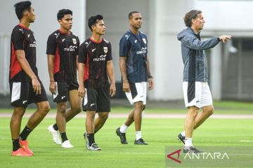 Kluivert buka peluang lakukan rotasi pemain saat lawan Bahrain