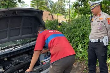 Polres Tasikmalaya siagakan bengkel 24 jam untuk atasi mobil mogok