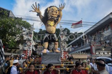 Pawai ogoh-ogoh di Samarinda