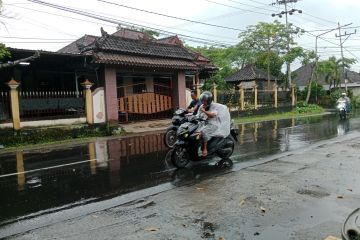 BMKG: NTB berpotensi hujan di tengah awal kemarau pada 6-12 April