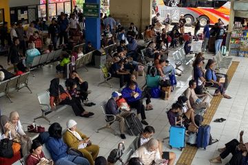 Bus masih jadi andalan pemudik kelas menengah-bawah