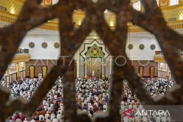 Shalat Idul Fitri 1446 H di NTB