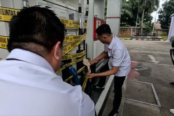 Curangi takaran BBM, Kemendag dan Polri segel satu SPBU di Bogor