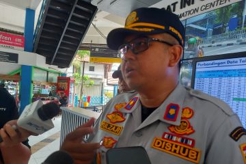 Puncak arus balik Terminal Kampung Rambutan diprediksi besok