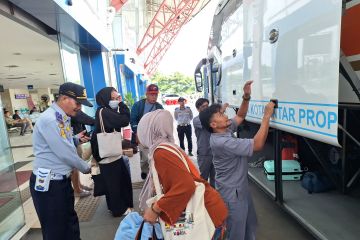 Terminal Pulogebang siapkan loker amankan barang yang tertinggal