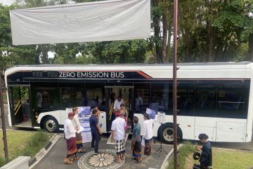 Bali terima 10 bus listrik hibah dari Korea Selatan