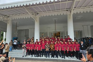Dua pemain pilar Persija sudah rindu berkandang di Jakarta