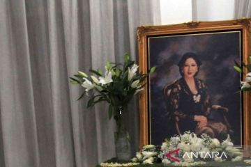 Kemarin Titiek Puspa meninggal, para artis berbelasungkawa