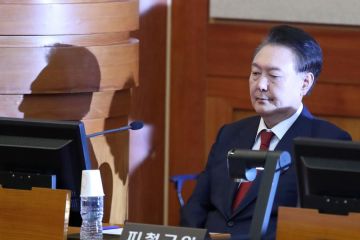 Yoon Suk-yeol hadiri sidang pidana pertamanya