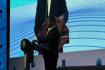 Menteri ESDM tegaskan Indonesia tetap komitmen turunkan emisi