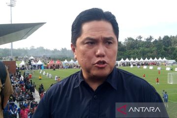 Erick tegaskan pembenahan sepakbola Indonesia dilakukan bersamaan