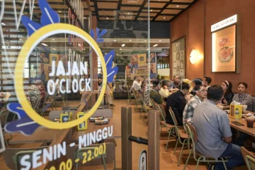Pertumbuhan usaha kafe dan restoran di Mataram
