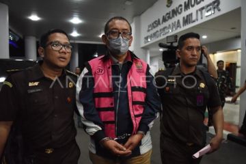 Kejagung tetapkan tiga tersangka kasus perintangan penyidikan kasus timah dan impor gula