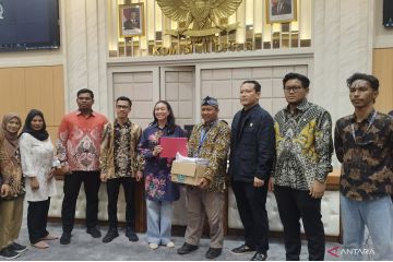 Politik kemarin, Hasil PSU hingga program strategis pemerintah