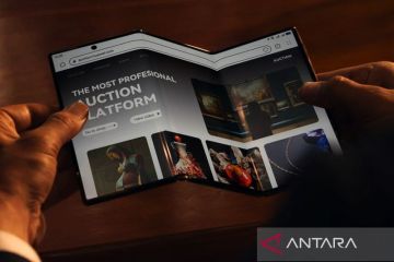 Huawei mungkin luncurkan ponsel trifoldnya bersanding dengan iPhone 17
