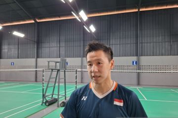 Marcus masih penasaran untuk kembali ke lapangan bulu tangkis