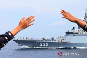 Menteri ESDM kaji pemutihan utang BBM TNI AL senilai Rp3,2 triliun