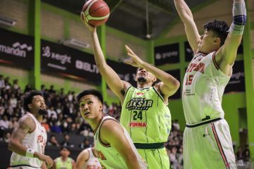 Pelita Jaya Basketball Jakarta kalahkan Pacific Caesar Surabaya