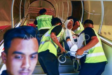 Keberangkatan kloter pertama jamaah calon haji Padang