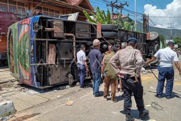 Kecelakaan bus ALS di Padang Panjang