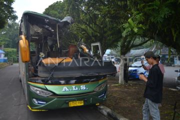 Kecelakaan bus ALS di Padang Panjang