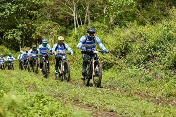 Rinjani Downhill Ride: Adrenalin, alam dan aksi lingkungan di Gunung Rinjani