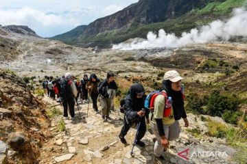 Berwisata di TWA Gunung Papandayan