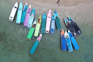 Wisata bahari kawasan Mandeh