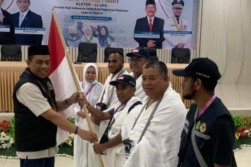 PPIH Makassar terbangkan JCH Papua Barat dan Sulsel  ke Arab Saudi