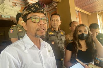 Dinas PMA Bali minta desa adat ikut mengantisipasi joged erotis