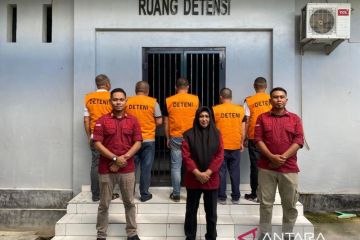 Imigrasi Gorontalo deportasi lima WNA China