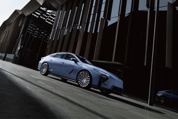 Lexus hadirkan The All-New ES dalam dua varian