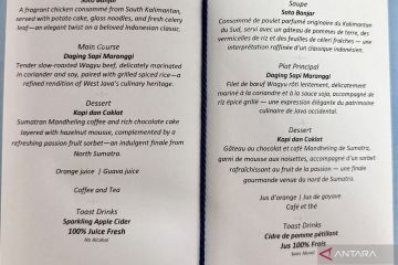 Istana sajikan sari apel, bukan alkohol saat jamu Presiden Macron