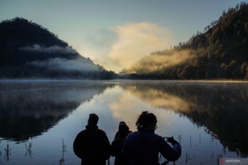 Kunjungan wisata pendakian Gunung Semeru