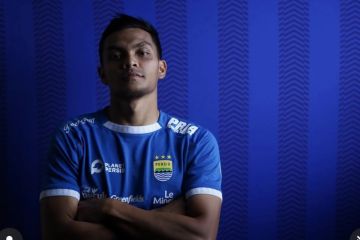 Persebaya Surabaya resmi pulangkan Rachmat Irianto dari Persib Bandung